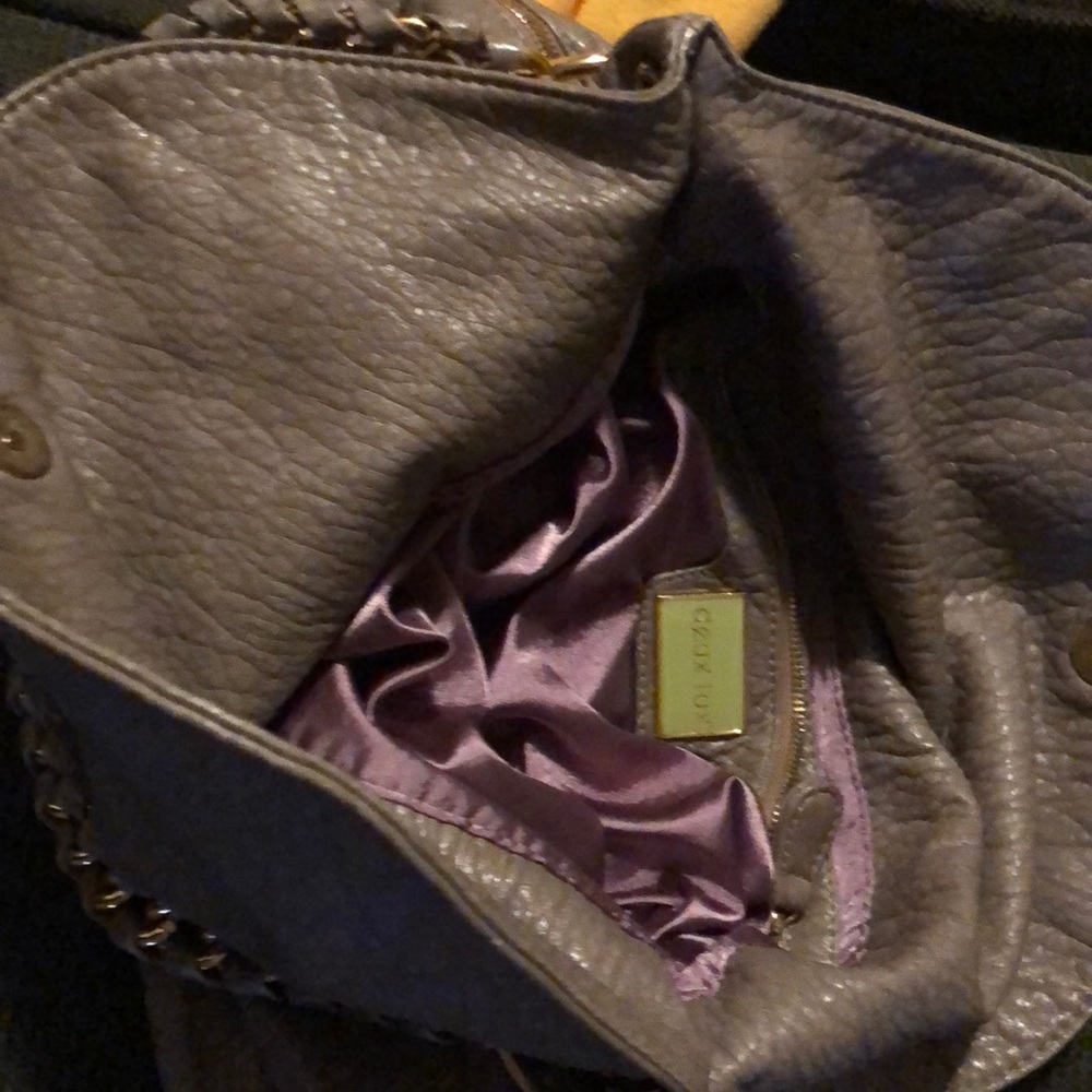 Handbag. Expandable - Picture 2 of 3